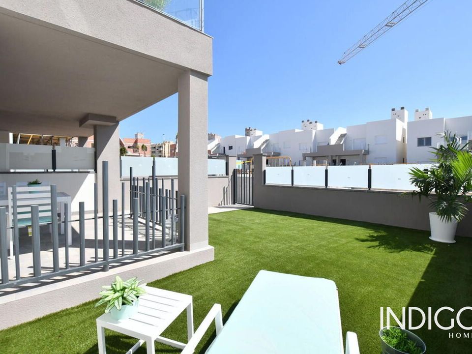 Duplex i Torrevieja, Alicante - foto 2