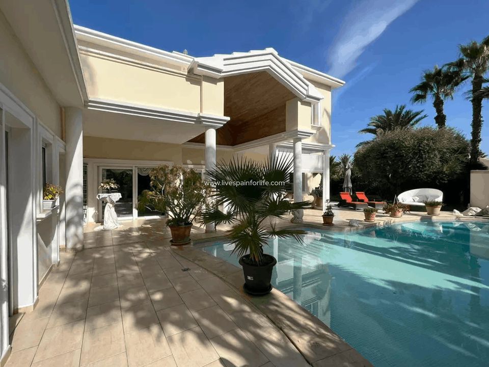 Villa i Cabo Roig, Alicante - foto 1