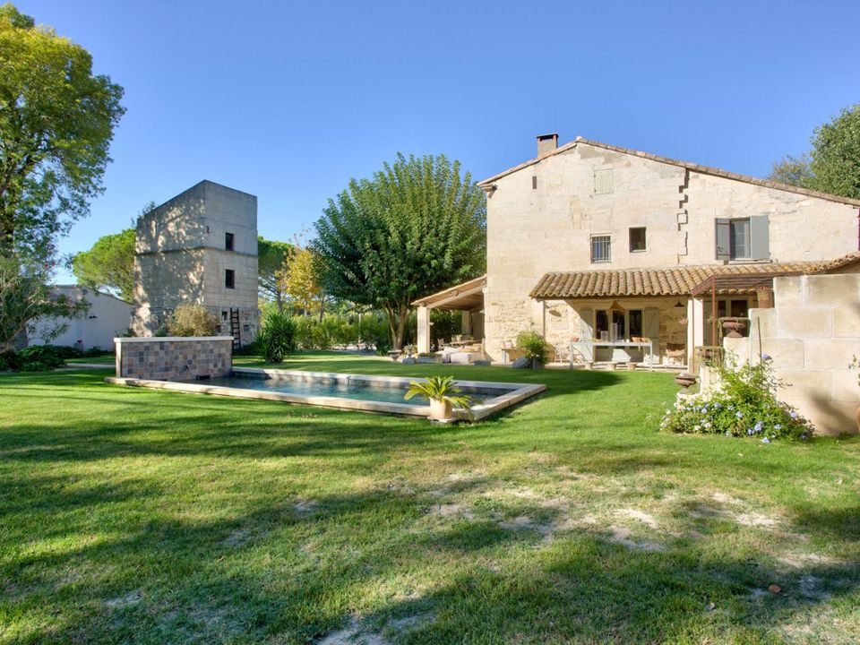 Villa i Arles, Bouches-du-Rhone - foto 1