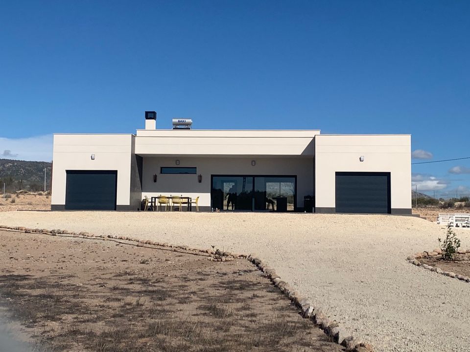 Villa i Pinoso, Alicante - foto 1