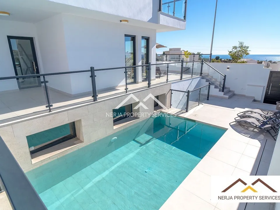 Villa i Nerja, Malaga - foto 2