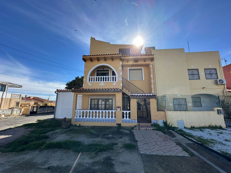 Byhus i La Marina, Alicante - foto 1