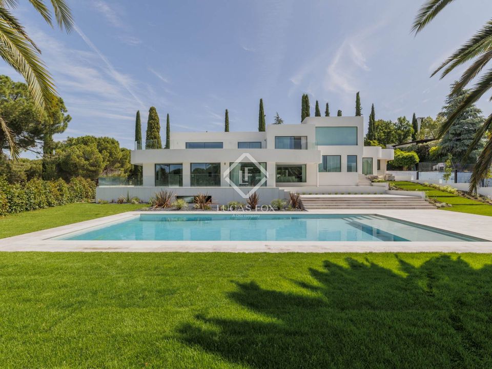 Villa i Boadilla Del Monte, Madrid - bilde 1