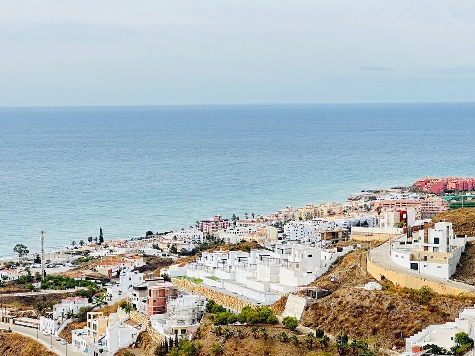 Helårsgrund i Torrox Costa, Malaga - foto 1