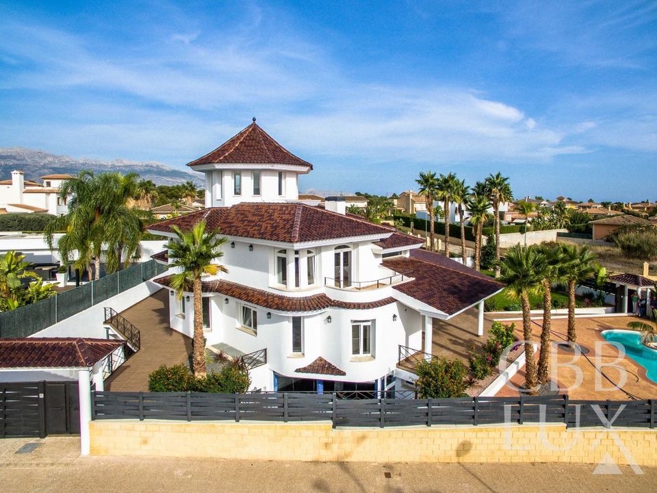 Villa i Alfaz del Pi, Alicante - foto 3