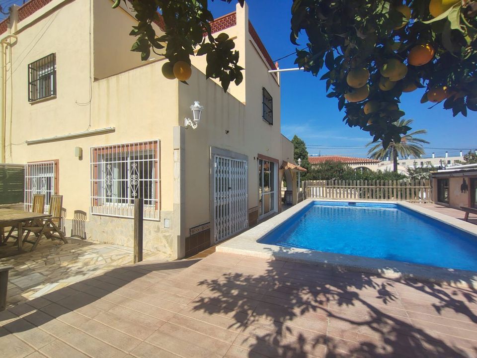 Rækkehus i Alfaz del Pi, Alicante - foto 1