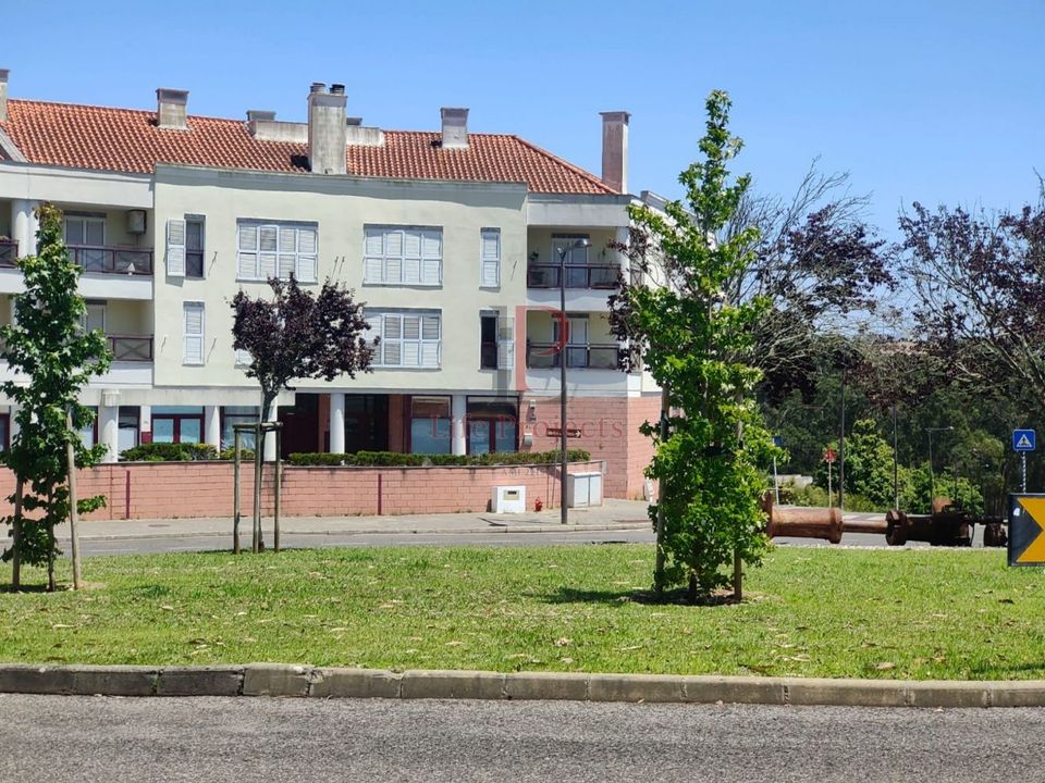 Erhvervsejendom i Oeiras, Lisbon - foto 1
