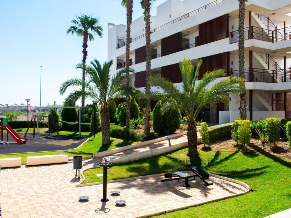 Lejlighed i Cabo Roig, Alicante - foto 2