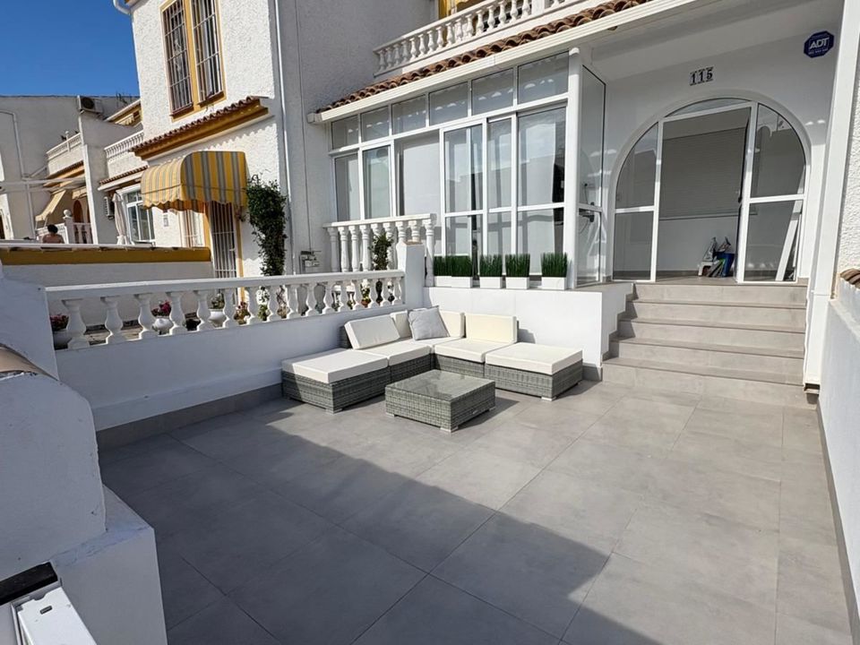 Villa i Gran Alacant, Alicante - foto 1