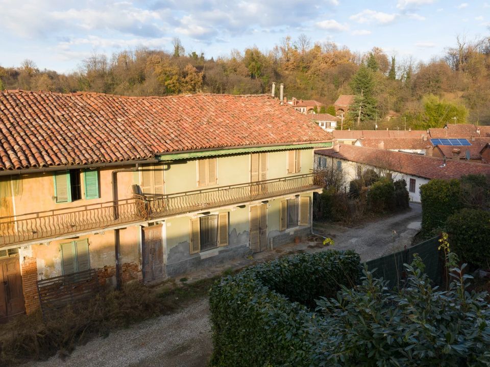 Villa i Baldissero d'Alba, Cuneo - foto 1