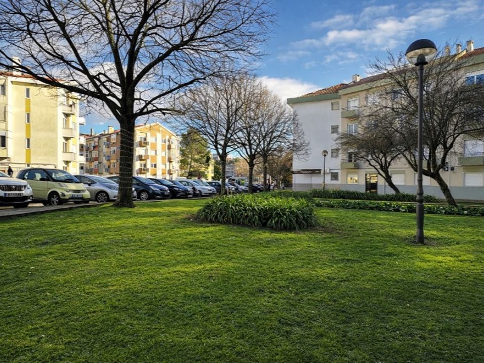 Lejlighed i Carnaxide, Lisbon - foto 1