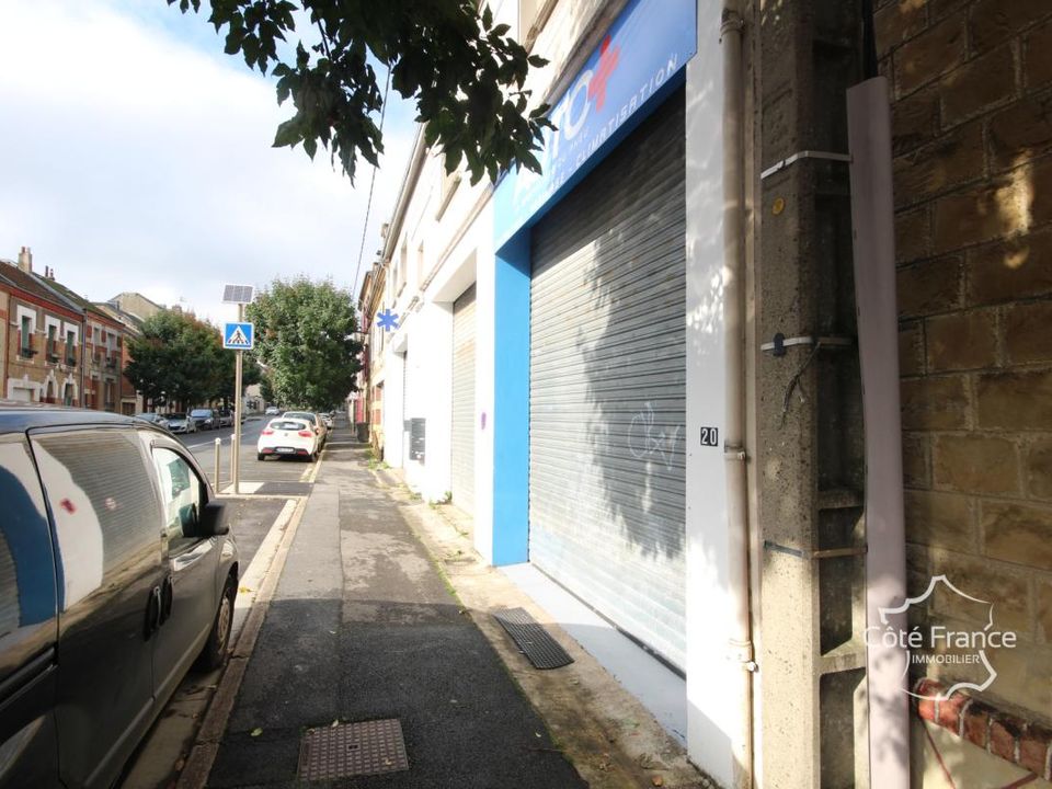 Garage i Charleville-Mézières, Ardennes - foto 3