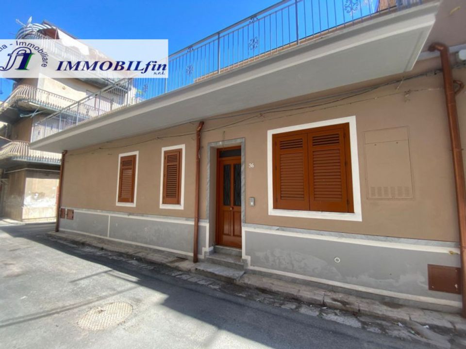 Villa i Villabate, Palermo - foto 1