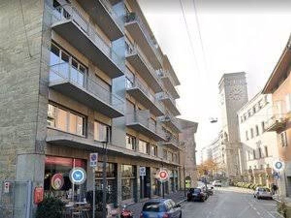 Erhvervsejendom i Bergamo, Bergamo - foto 1