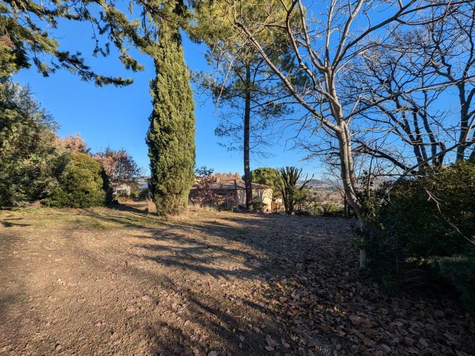 Helårsgrund i Pierrevert, Alpes-de-Haute-Provence - foto 1