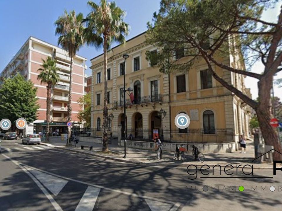 Parkeringsplads i Pescara, Pescara - foto 1