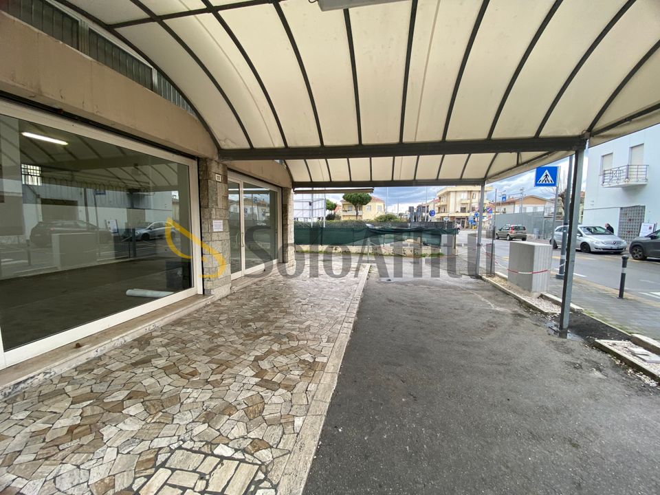 Erhvervsejendom i Rimini, Rimini - foto 3