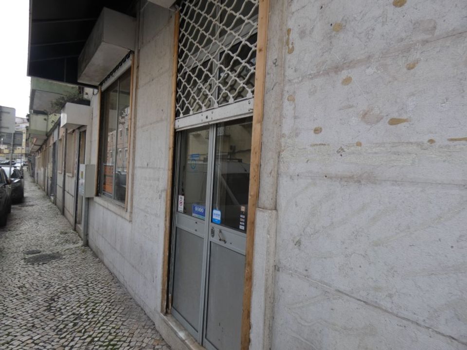 Erhvervsejendom i Amadora, Lisbon - foto 2