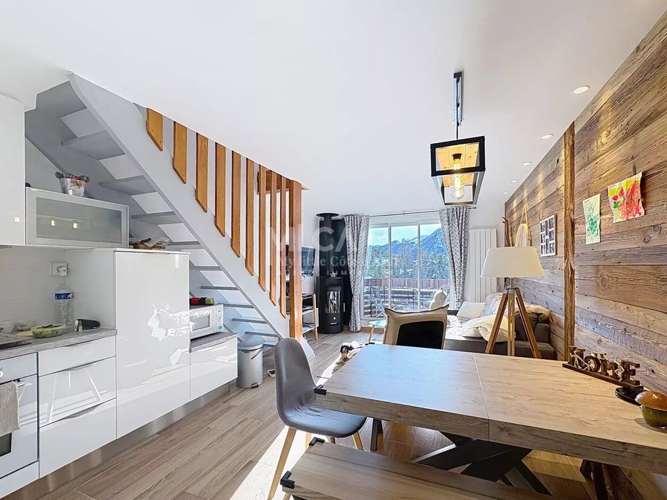 Leilighet i Saint-Étienne-de-Tinée, Alpes-Maritimes - bilde 1