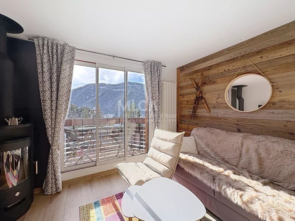 Leilighet i Saint-Étienne-de-Tinée, Alpes-Maritimes - bilde 2