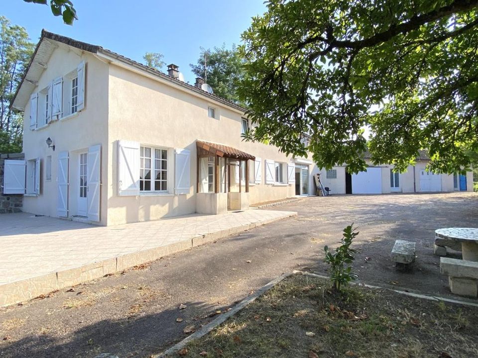 Villa a Bussiere-Badil, Dordogne - foto 1
