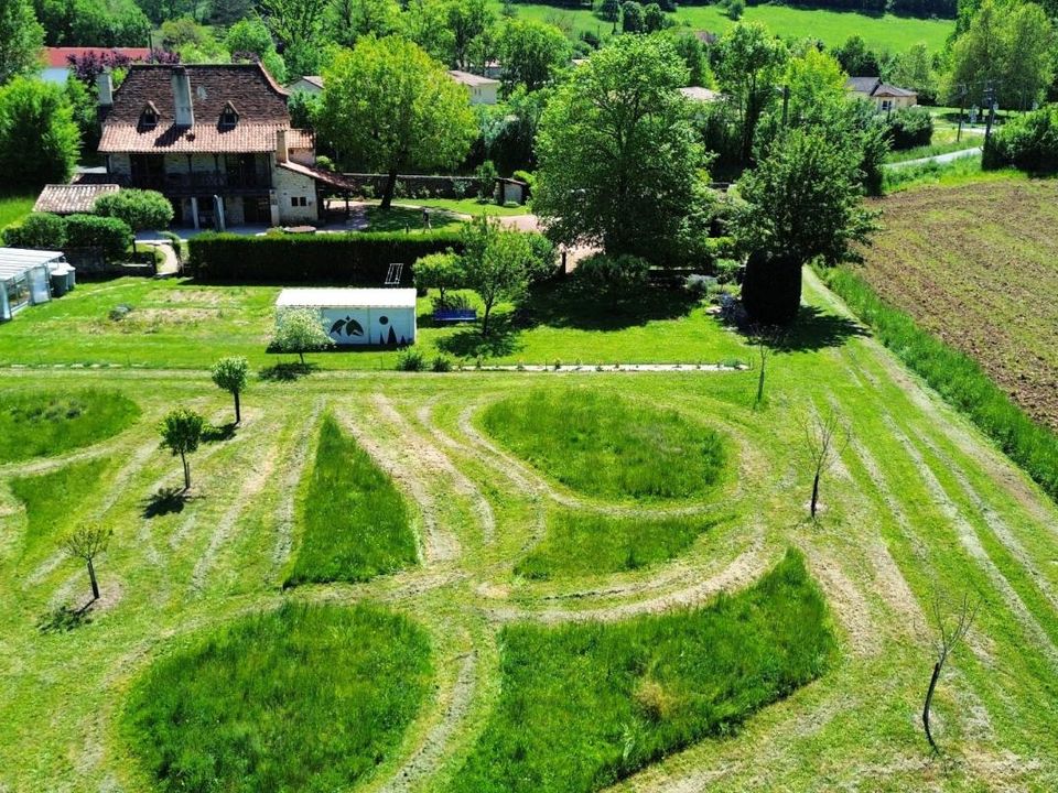 Villa in Balaguier-D'Olt, Aveyron - photo 3