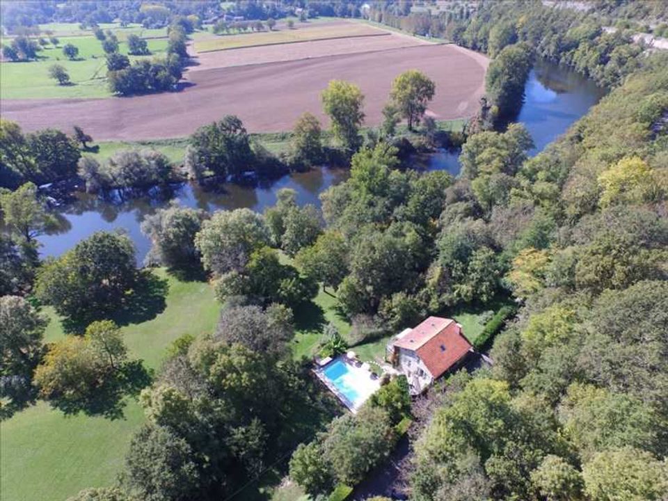 Casa de campo en Figeac, Lot - foto 1