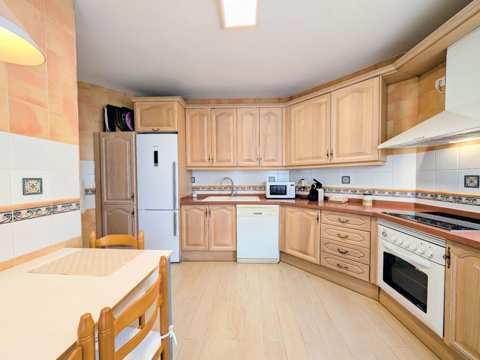 Penthouse i San Pedro de Alcantara, Malaga - foto 4