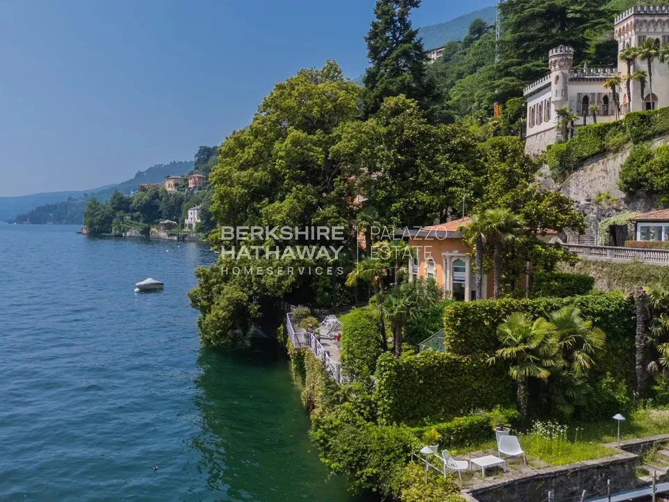 Landejendom i Carate Urio, Como - foto 1