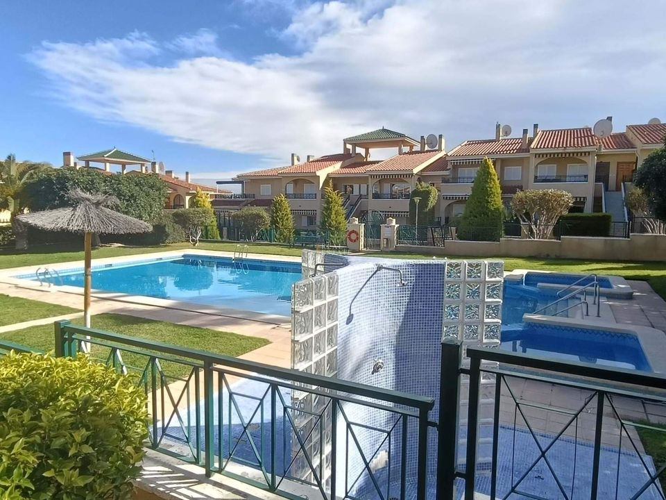 Bungalow i Santa Pola, Alicante - foto 1