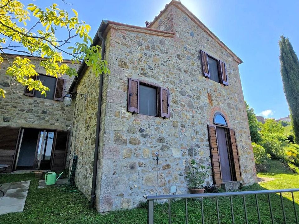 Landejendom i Roccastrada, Grosseto - foto 1
