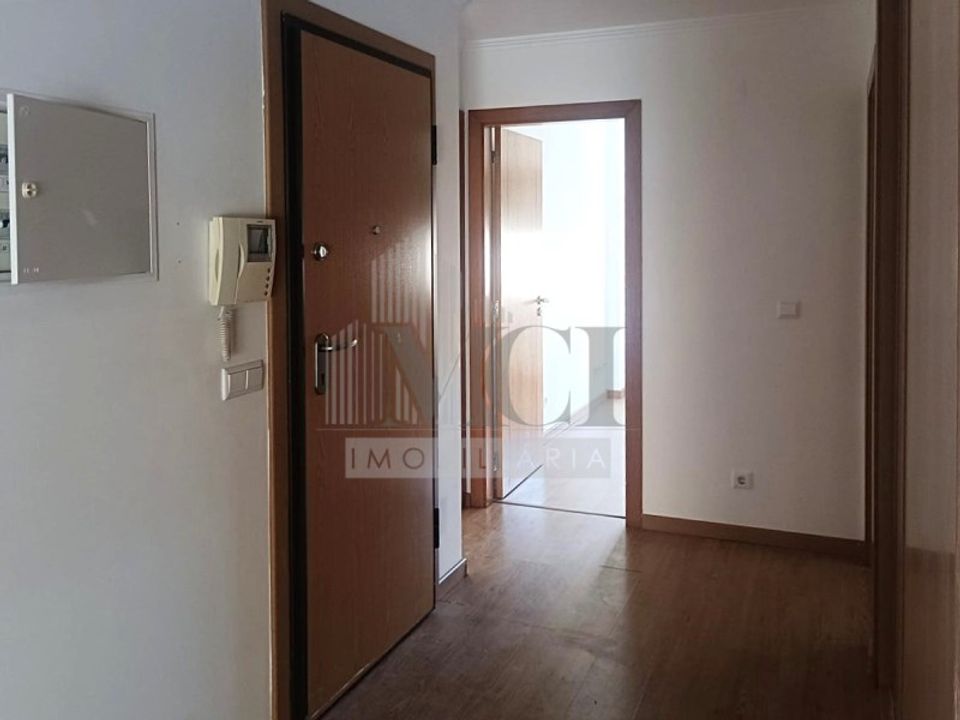 Lejlighed i Amadora, Lisbon - foto 4