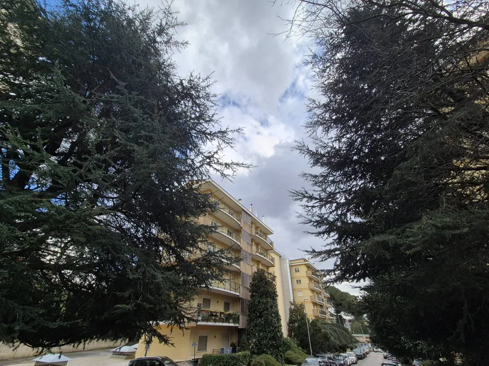 Lejlighed i Avellino city, Avellino - foto 2