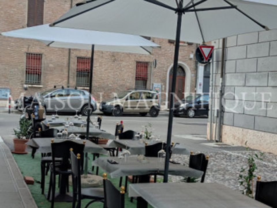 Erhvervsejendom i Ferrara, Ferrara - foto 2
