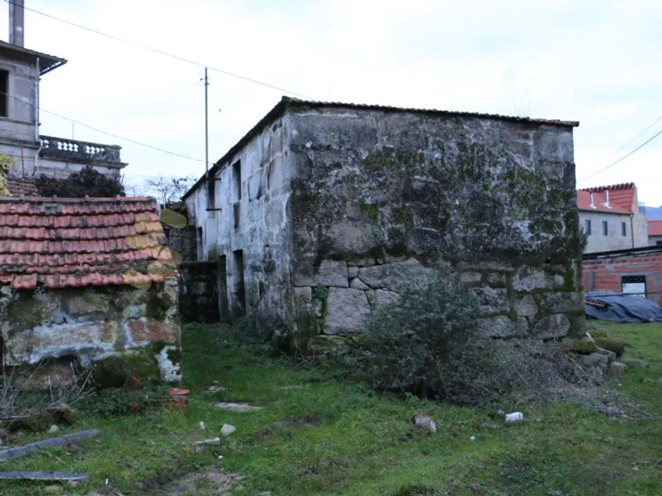 Landejendom i Penhalonga e Pacos de Gaiolo, Porto - foto 1