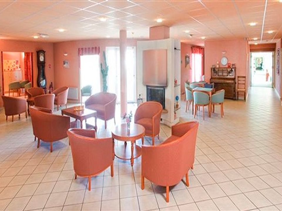 Lejlighed i Tonnay-Charente, Charente-Maritime - foto 4