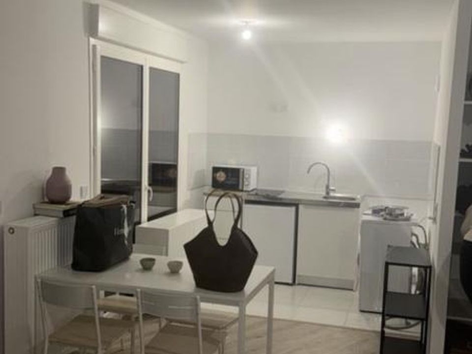 1-Zimmerwohnung in Montreuil, Seine-Saint-Denis - Foto 1