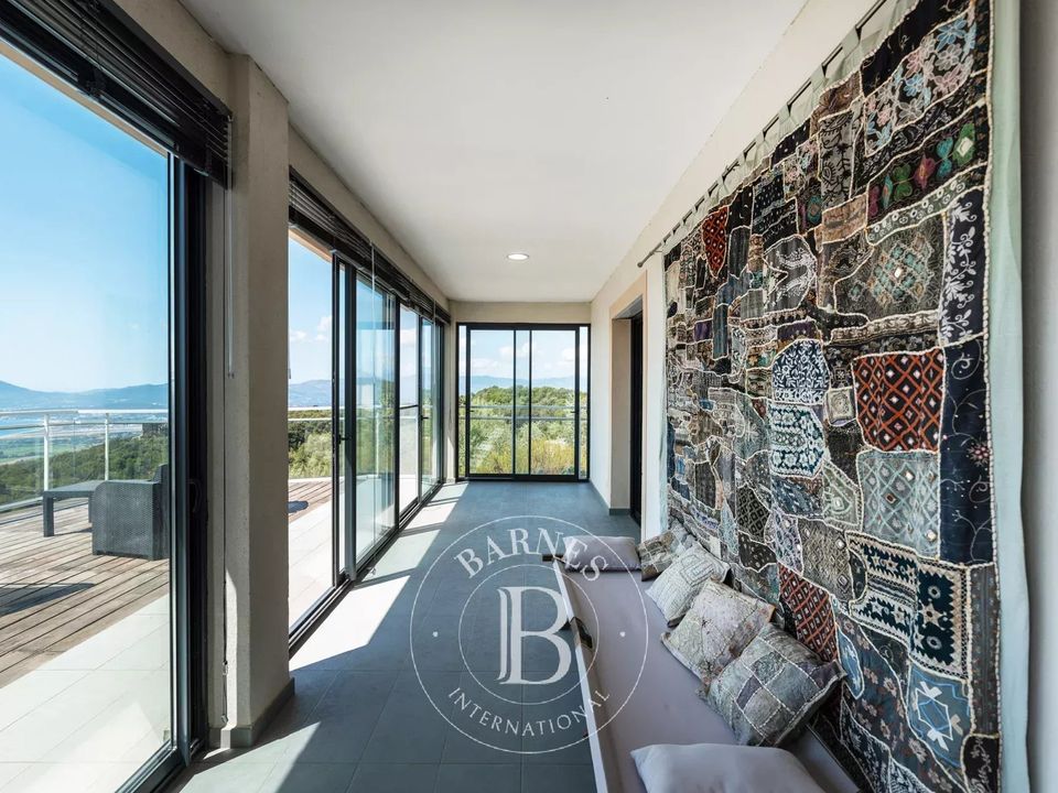 Villa in Porticcio, Corse-du-Sud - foto 5
