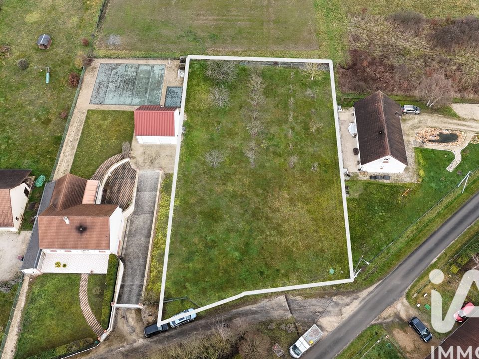 Helårsgrund i Vallières-les-Grandes, Loir-et-Cher - foto 1