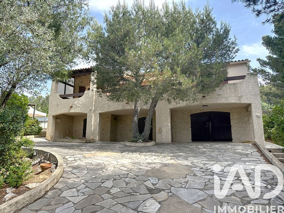 Villa i Carnoux-en-Provence, Bouches-du-Rhone - foto 2