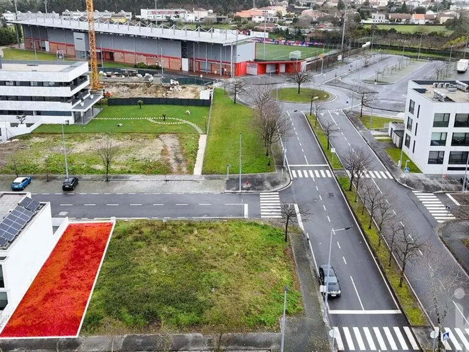 Terra a Maia, Porto - foto 1