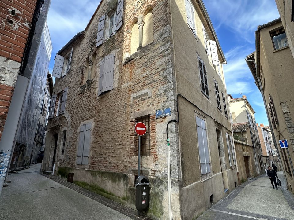 Erhvervsejendom i Cahors, Lot - foto 1