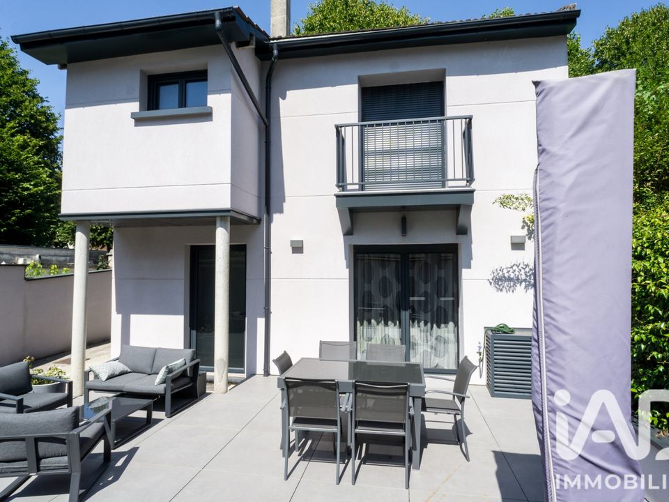 Villa i Le Plessis-Trevise, Val-de-Marne - bilde 1
