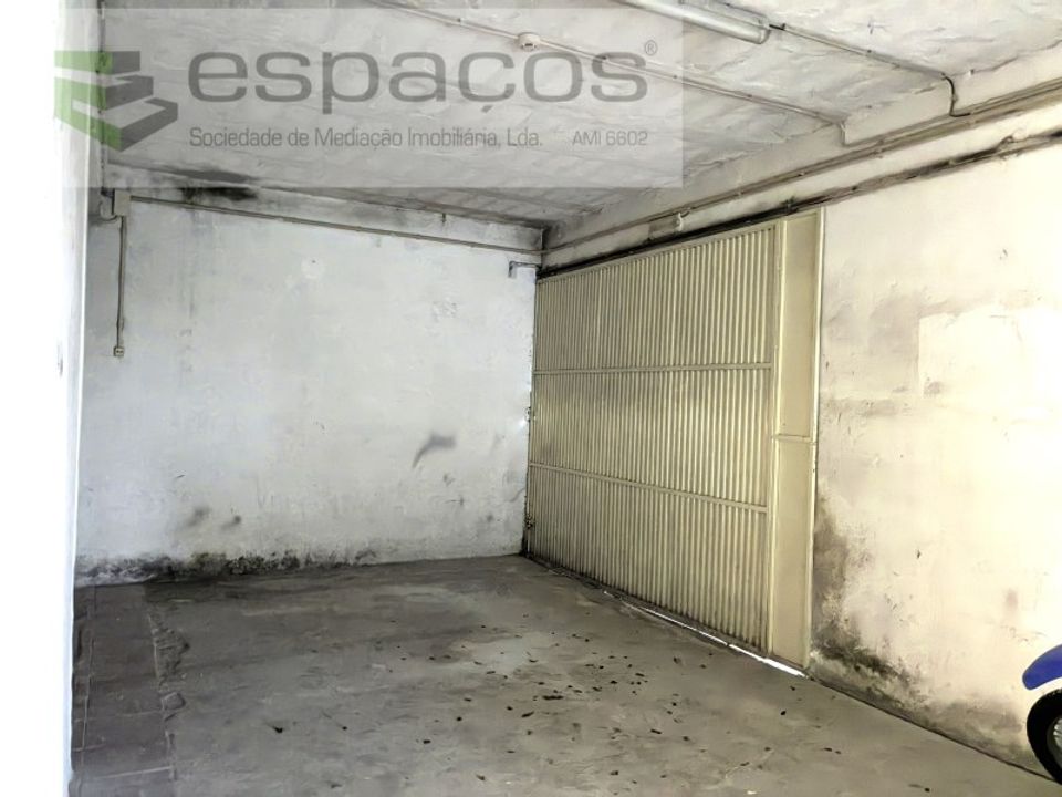 Erhvervsejendom i Teixoso, Castelo Branco - foto 1