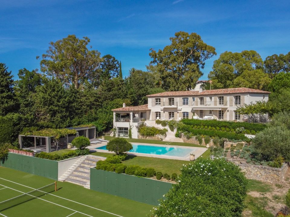 Villa i Antibes, Alpes-Maritimes - foto 1