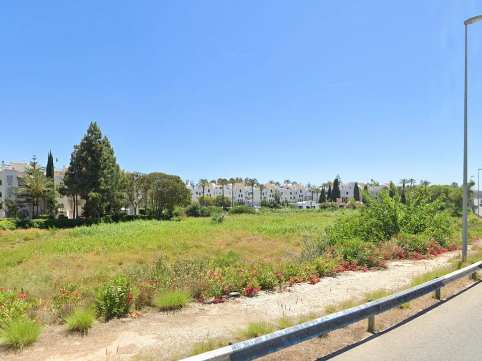 Helårsgrund i Marbella, Malaga - foto 3