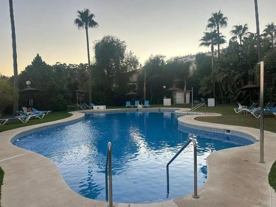Lejlighed i Calahonda, Malaga - foto 2