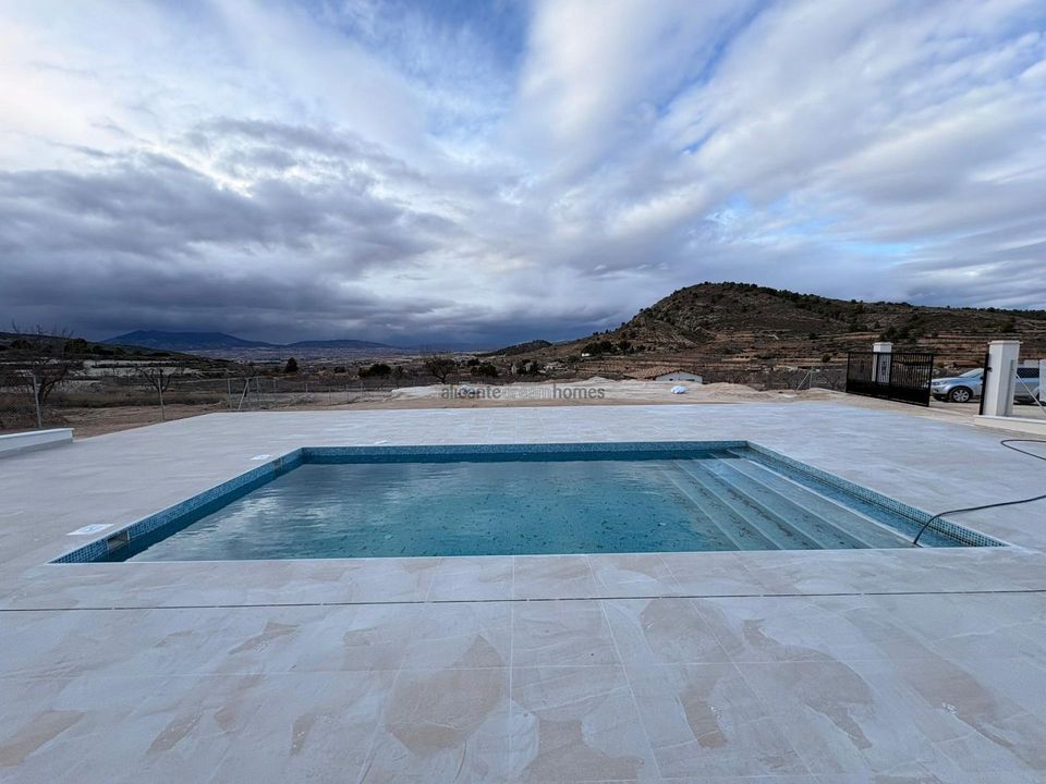Villa i Pinoso, Alicante - foto 2