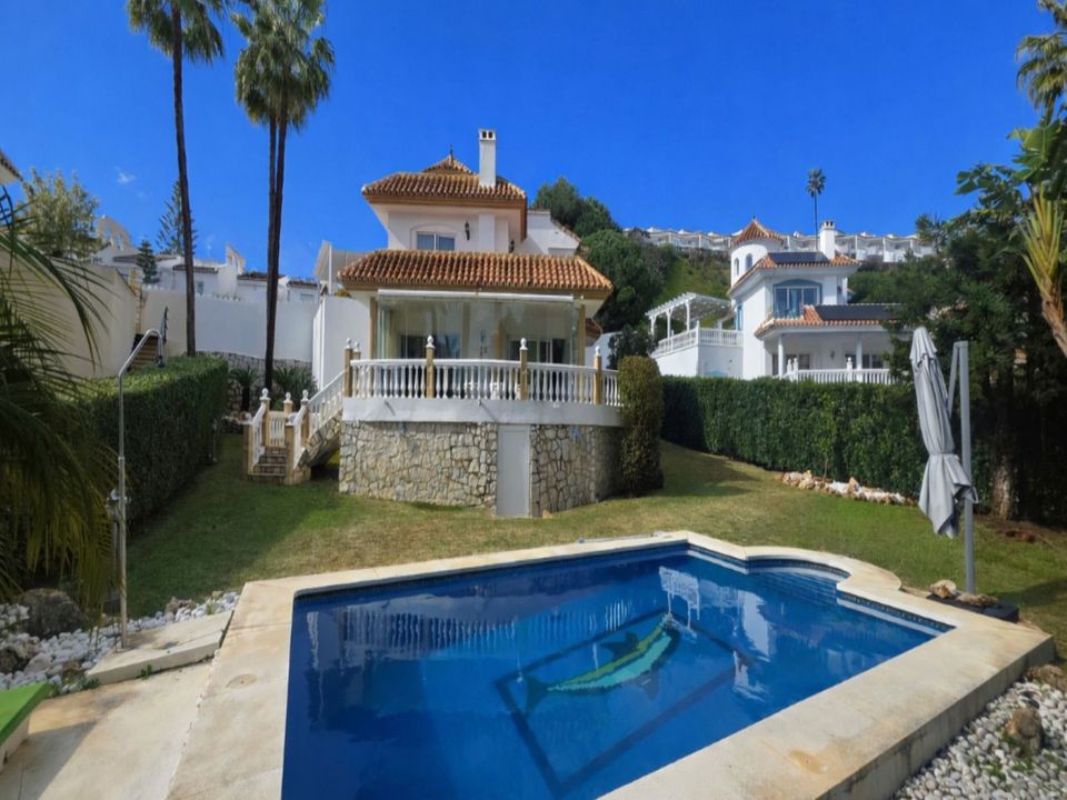Villa a Calahonda, Malaga - foto 1
