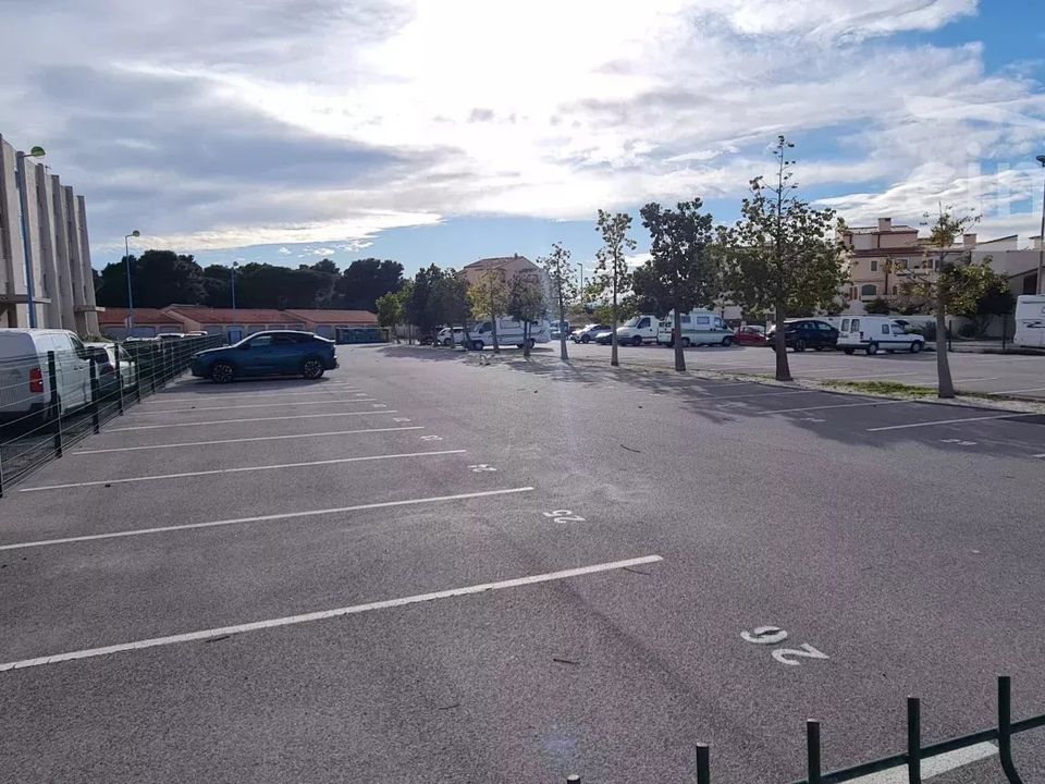 Garage i Saint-Cyprien, Pyrenees-Orientales - foto 3